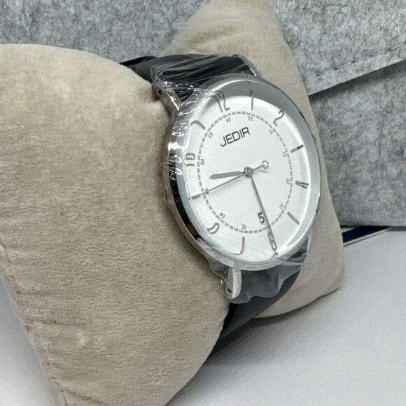 Jedir Men's Black Leather Analog White Dial Quartz Chronometer Watch JNA59 - Picture 4 of 12
